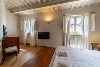 Charming Apartment in Lucca's Historic Center – Fotos 16